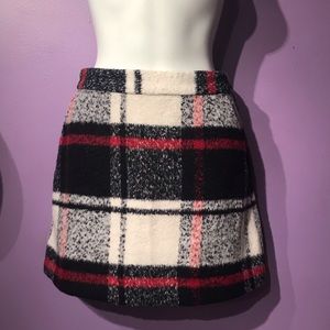 Abercrombie & Fitch Plaid Skirt 25"